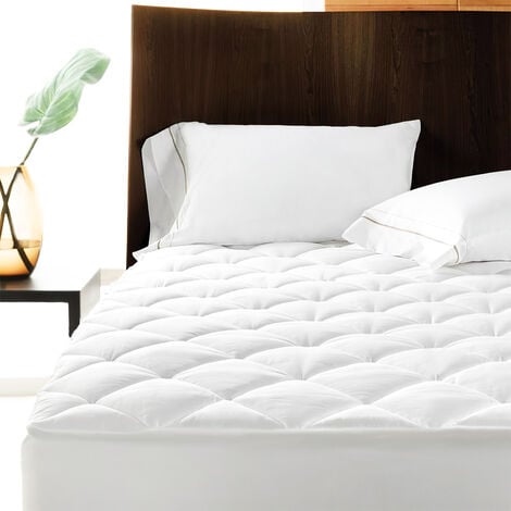 Linens Limited Luxury Polycotton Quilted Extra Deep Mattress Protector ...