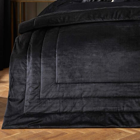 Black quilted best sale bedspread