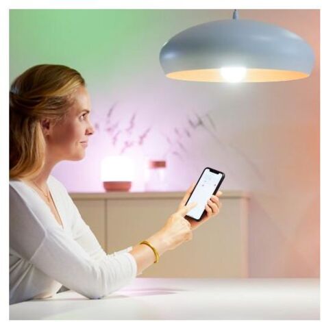 Bombilla LED inteligente E14 vela 4.9W con wifi y Bluetooth