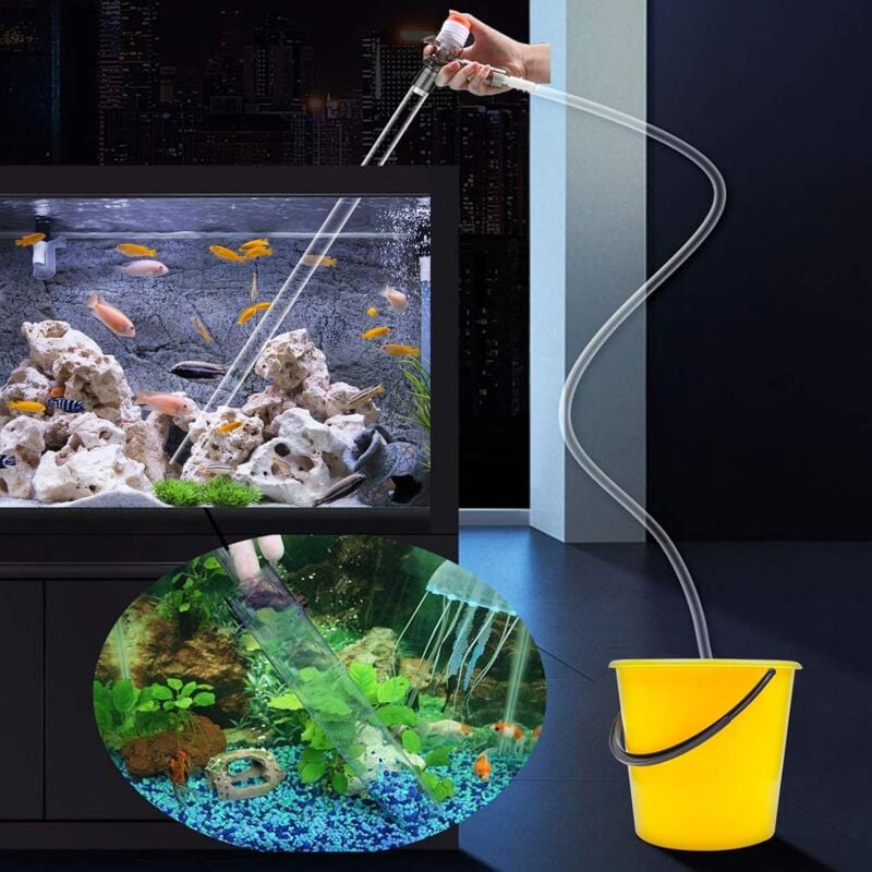 Fish tank water outlet cleaner