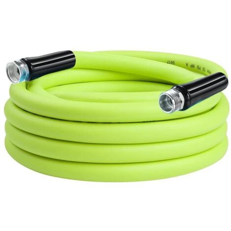 Tuyau d'arrosage. Léger et résistant aux intempéries, durable et flexible, avec raccords étanches. (1/5)