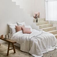 Couvre-lit matelassé en Lin lavé légèrement froissé CARLINA