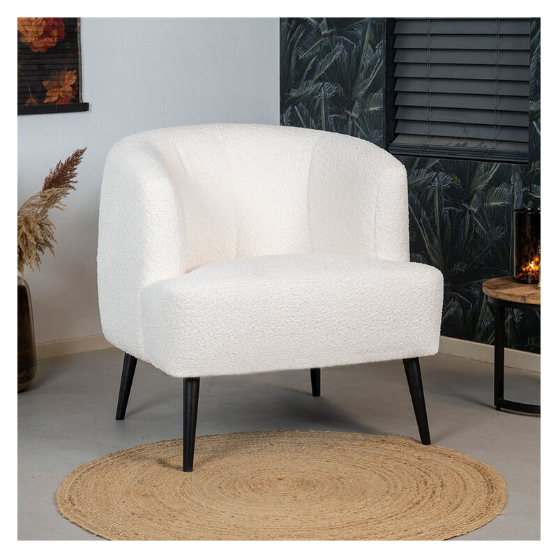 Nora store tub chair