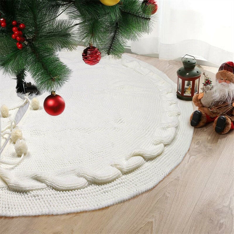 Sweater tree outlet skirt