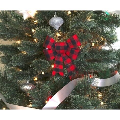 Flannel christmas hotsell tree skirt