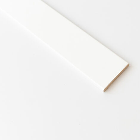 COPRIFILO IN MDF BIANCO R6 MM.10X70X2400. Prezzo per 1 pezzo.