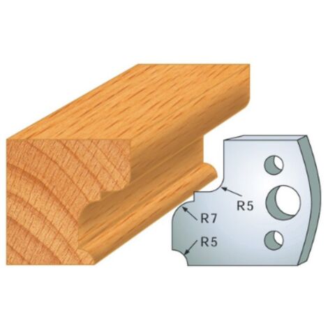 JEU DE 2 FERS PROFILES ACIER HT 40MM  N°082