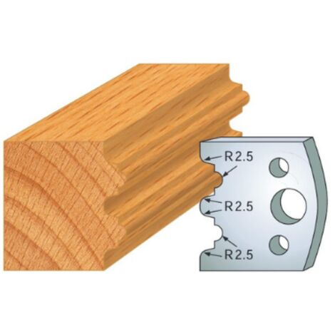 JEU DE 2 FERS PROFILES ACIER HT 40MM  N°108