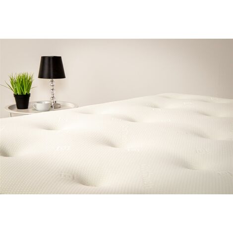 Starlight Beds Hand Tufted Memory Foam Quilted Mattress, 2ft6 Small Single 75cm x 190cm