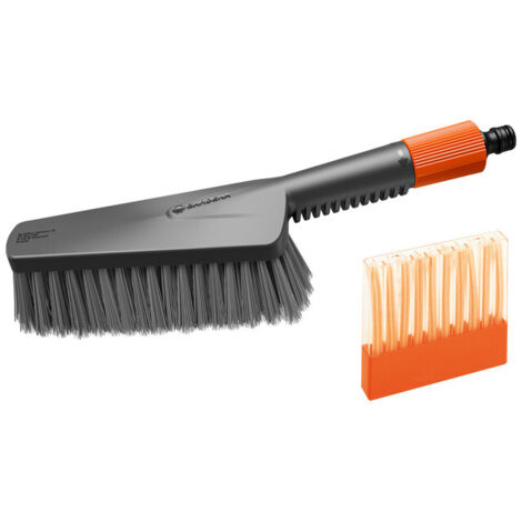 GARDENA Set completo de cepillo de limpieza del hogar de mano M cerdas suaves Cleansystem con jabón, para áreas medianas como vallas de jardín, ideal para superficies suaves o delicadas como madera o (1/5)