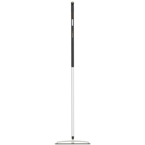 Rake Fiskars Xact M in acciaio inox 164 cm ergonomico