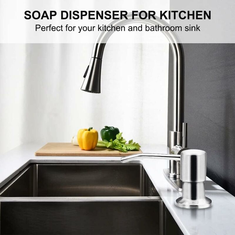 Una cucina con lavello con dispenser di sapone incorporato