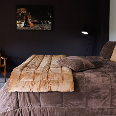 Grand Dessus De Lit Moki Vent Du Sud - 220x240 Cm, Couleur Pourpre, Tout Neuf Sous Emballage