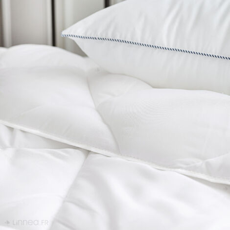 Couette polyester COCOON fibre creuse siliconée 4 saisons 300x240 cm
