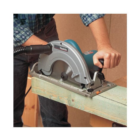 Scie circulaire MAKITA 5903RK avec coffret - 2000W - Ø235mm
