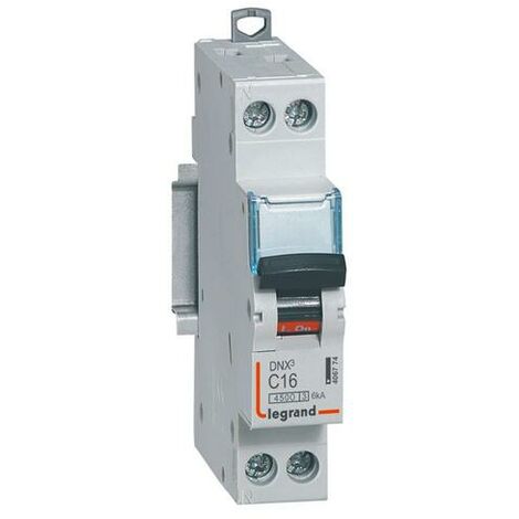 LOT DE 10 Disjoncteurs Phase+Neutre DNX³4500 6kA arrivée et sortie borne à vis - 1P+N 230V 16A courbe C - 1 module -406774
