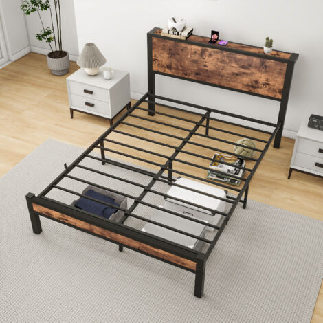 Cama de metal de 140 x 200 cm con cabecero de madera y somier de láminas metálicas, robusta y duradera, ideal para adolescentes y adultos (colchón no incluido). (1/5)