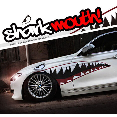Une paire d'autocollants de bouche de requin personnalité de la voiture  autocollants de voiture créatifs