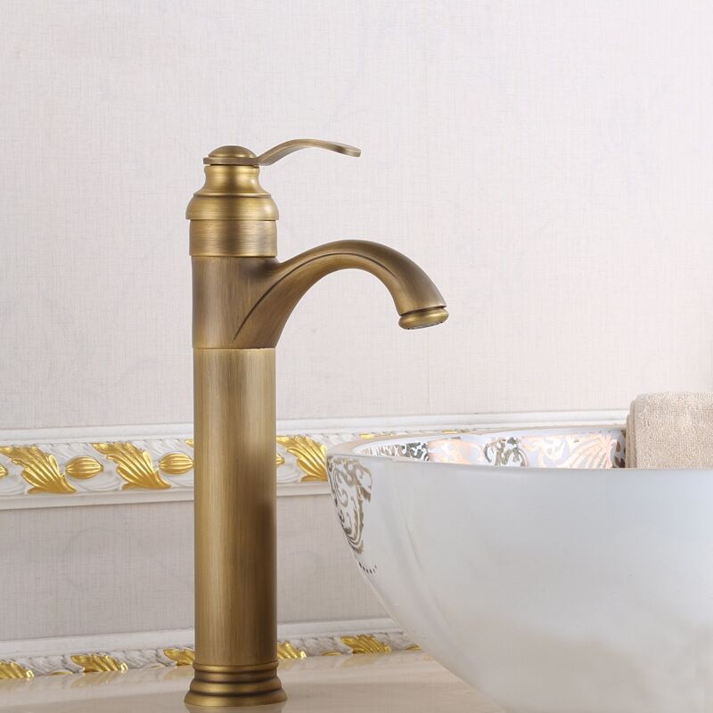Rubinetto Monoblocco Per Bagno In Ottone Dorato Con Moderno Beccuccio A Cascata Miscelatore Per Lavabo Con Tubi Flessibili G38 92122830