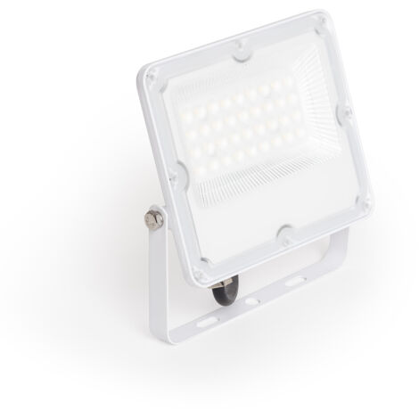Lot 4 Spots LED Projecteurs 10W – Blanc Chaud 3000°K – IP65 – PERFORMANCE IN LIGHTING