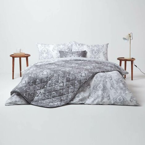 HOMESCAPES Graue Tagesdecke mit Toile-de-Jouy-Muster, 200 x 200 cm