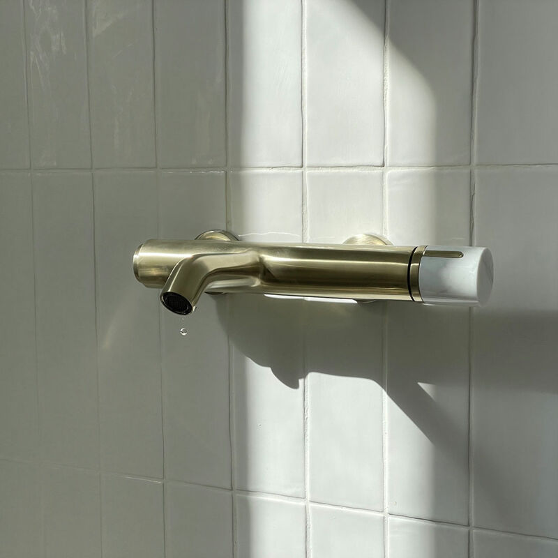 Essebagno 9023641 Full rubinetto per bidet oro spazzolato : : Fai  da te