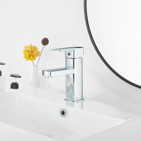 Bathroom Basin Mixer Taps with Slotted Pop Up Waste Washroom Hot and Cold Basin Tap Single Lever Chrome Bathroom Sink Faucet