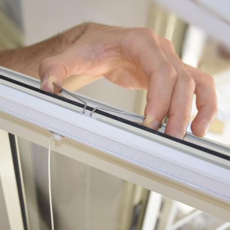 TENDAGGIMANIA Gancio NO FORO per Tende a Pacchetto UNIVERSALE SU TUTTI GLI INFISSI - Ganci per Tende senza bucare Attacco INVISIBILE con Alette Flessibili e Biadesivo - 1 PZ