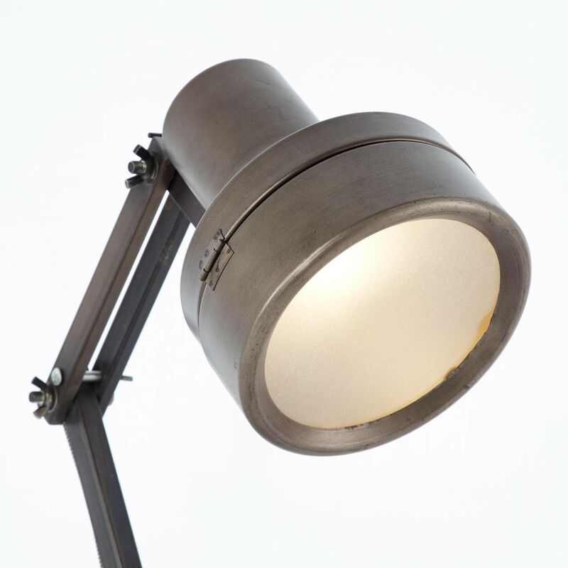 BRILLIANT Lampe Hardwork Tischleuchte schwarz stahl 1x A60, E27, 28W,  geeignet für Normallampen (nicht enthalten) Mit Schnurzwischenschalter