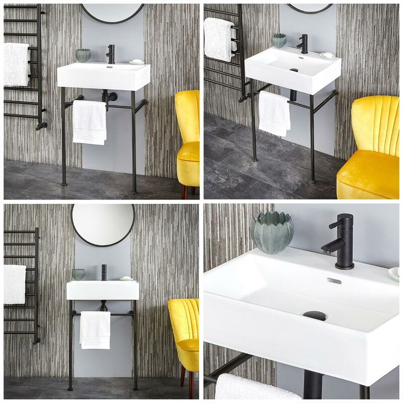 Appendino accappatoio accessori bagno design minimale Milano