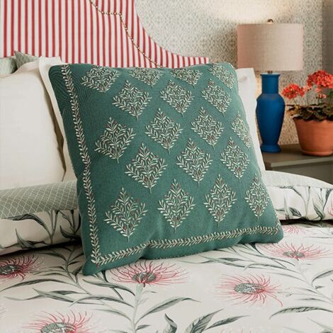 Sanderson for National Trust Catherinae Fuschia 45X45cm Cushion