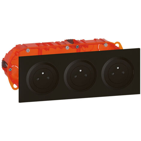 Legrand – Kit triple prise de courant 2P+T 16A précâblées finition noire – Encastrable – Bornes à connexion automatique – IP20 IK04