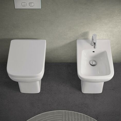 Wc e bidet filomuro salvaspazio Rimless e sedile originale soft close Ginevra
