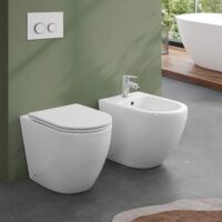 Sanitari filomuro con scarico traslato e copriwater soft-close Flan