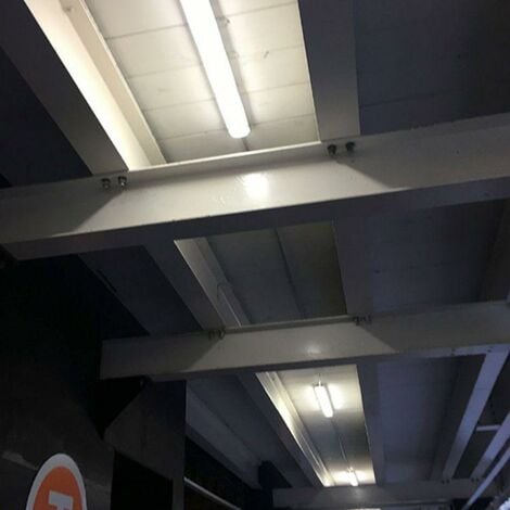 Réglette LED étanche 150cm 50W IP65 - Blanc Froid 6000K - 8000K - SILAMP