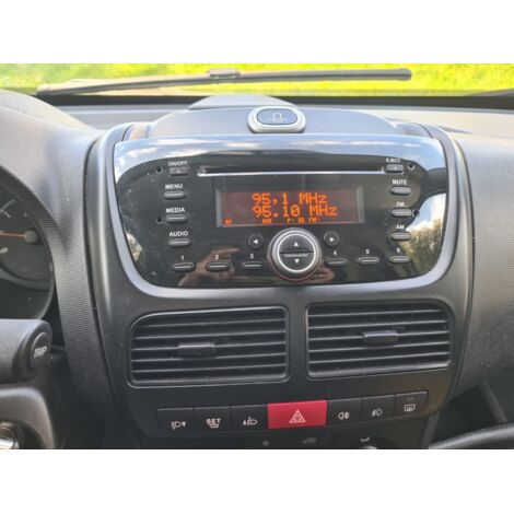 Kit Support Autoradio compatible avec Fiat Doblo Opel Combo
