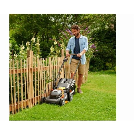 Worx WG779E.1 40V 2x4Ah 340mm Lawnmower Kit