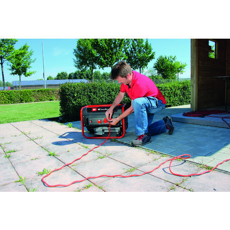 Einhell Stromerzeuger (Benzin) TC-PG 25/1/E5 (2.100 W Dauerleistung, 9,1 A Nennstrom bei 230 V, max. 2.400 W, emissionsarmer 4-Takt-Antriebsmotor, 2x 230V-Steckdosen inkl. Voltmeter, 15 L Benzin-Tank)