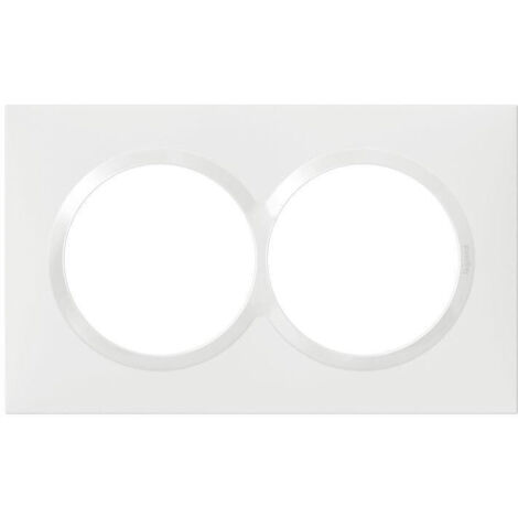 Plaque de finition carrée spéciale entraxe 57mm - 2 postes Dooxie - Blanc - 600807 - Legrand