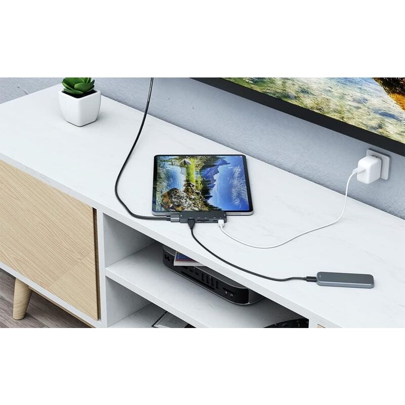 Hub USB C JESWO 7 En 1 - Adaptateur Avec HDMI 4K, SD, USB-A - Argent