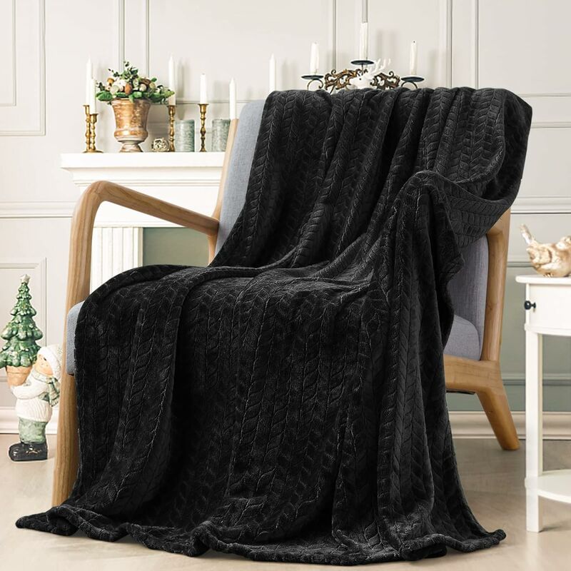 Fleece Blankets, Super Soft Flannel Cozy Blankets for Adults, Lightweight  and Washable Fluffy Blanket for Sofa Bed, Office, Warm Plush Blankets for  All Seasons (50 × 70, Black)