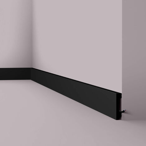 NMC – Plinthe pvc noire 200 cm – Polystyrène extrudé HDPS – Hauteur 5.8 cm – Largeur 1.3 cm – Résistante aux chocs et indéformable