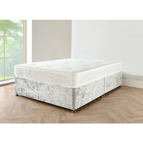 5FT Silver crushed velvet Divan Bed with mattress, no hb and 0 drawers