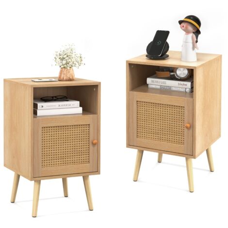 Set di 2 comodini in rattan con spazio di archiviazione, Tavolini con mensola aperta e porta decorata in rattan PE Naturale (1/5)