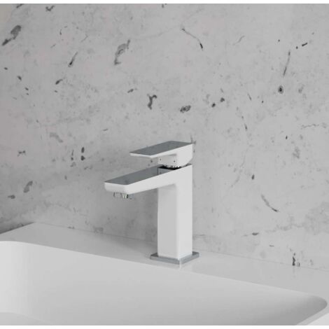 AnnonceRobinets de lavabo et lave-mains