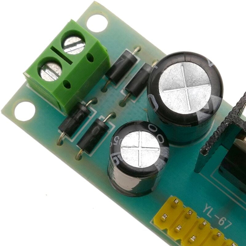 CableMarkt - Netzteil Spannungsregler 7,5V-20V bis 5V