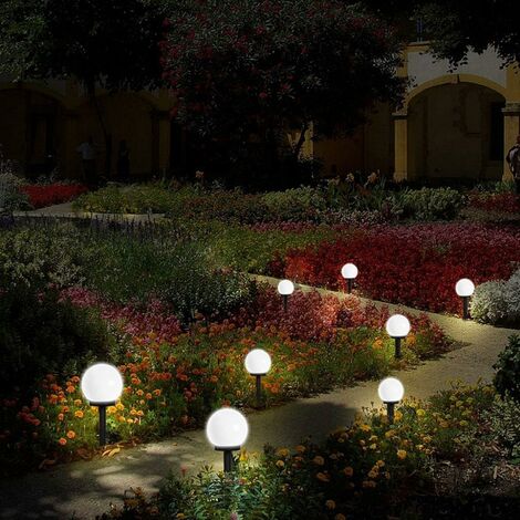 Round globe deals solar lights