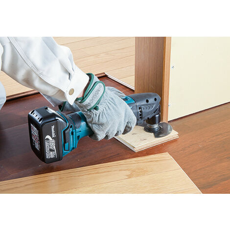 Makita - Multifunktionswerkzeug 18V Li-Ion 3.0Ah - DTM50RFJ