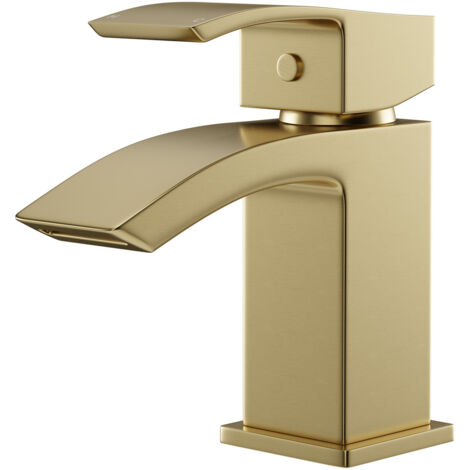Colore square brushed brass mono basin mixer tap – Maximum flow rate 26.8L/min – Compatible with 1 tap hole basins – User-friendly lever design (1/5)