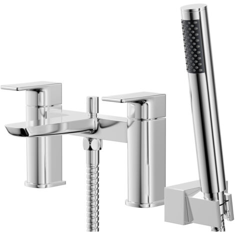 Wholesale Domestic Aero Polished Chrome Bath Shower Mixer Tap with Shower Kit (1/5)